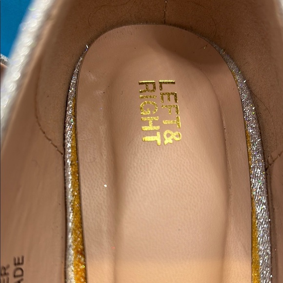 Left & Right Elegant Silver Glitter Heels, size 6.5 - Picture 2 of 9